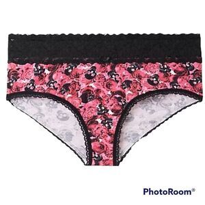 5X 28W Torrid Wide Lace Trim Cheeky Panty Pink Rose Skull Cotton Blend Knit Plus